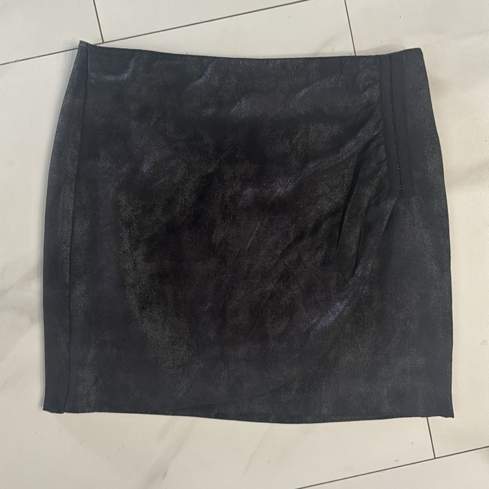Black Women's Suede-Look Mini Skirt